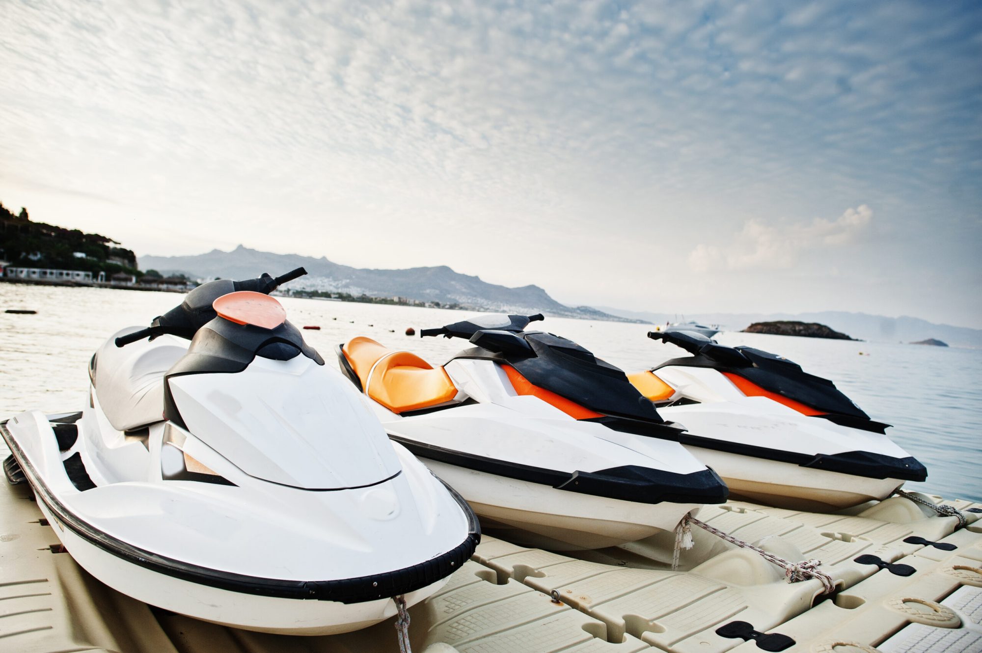 a boat sitting on top of a beach